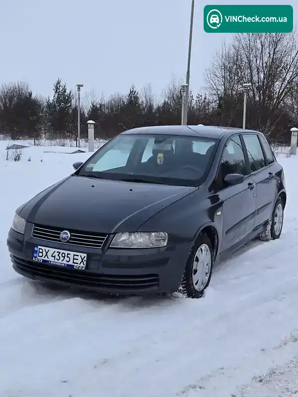 Fiat Stilo 2002, фото з оголошення 1 з 11, VIN ZFA19200000182322
