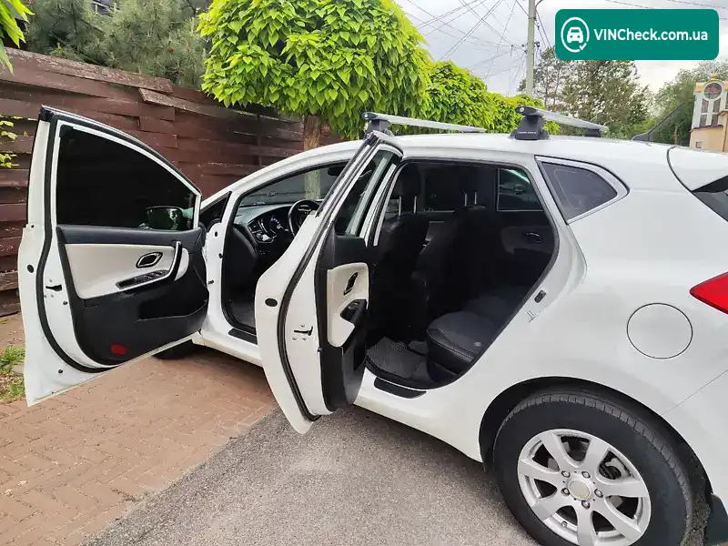 Kia Ceed 2016, фото з оголошення 2 з 20, VIN U5YHN516AHL285679