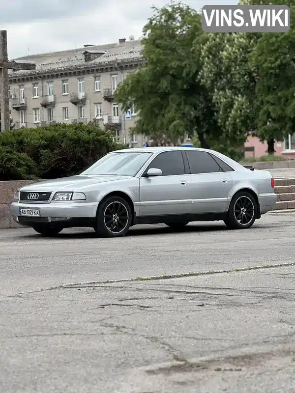 Audi A8 1998, фото з оголошення 1 з 13, VIN WAUZZZ4DZWN002413
