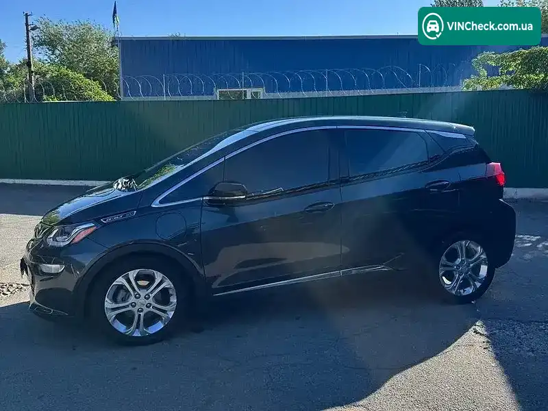 Chevrolet Bolt EV 2018, фото з оголошення 2 з 20, VIN 1G1FW6S00J4139718
