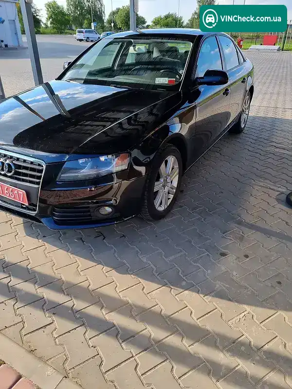 Audi A4 2010, фото з оголошення 2 з 20, VIN WAUBFAFL8AN060902