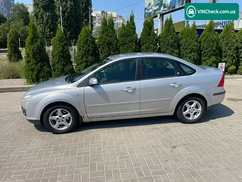 Ford Focus 2005, фото з оголошення 1 з 20, VIN WF04XXWPD45R88333