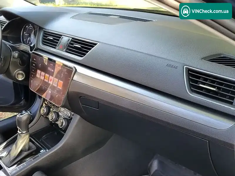 Skoda Superb 2018, фото з оголошення 2 з 20, VIN TMBAH7NP7K7017951