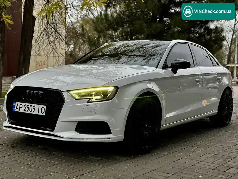 Audi A3 2018, фото з оголошення 1 з 20, VIN WAUZZZ8V5J1060639