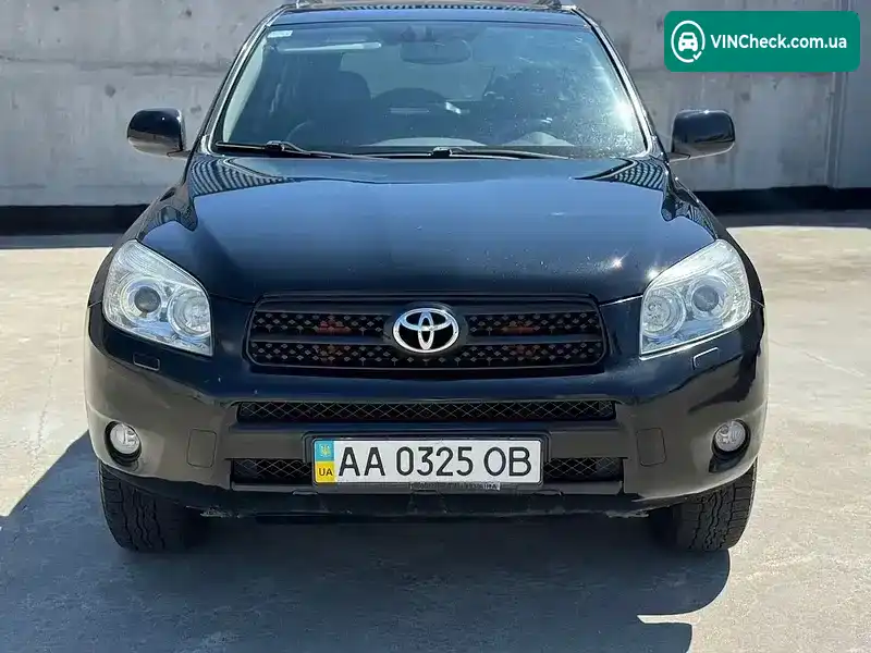 Toyota RAV4 2005, фото з оголошення 2 з 20, VIN JTMBH31V905001499