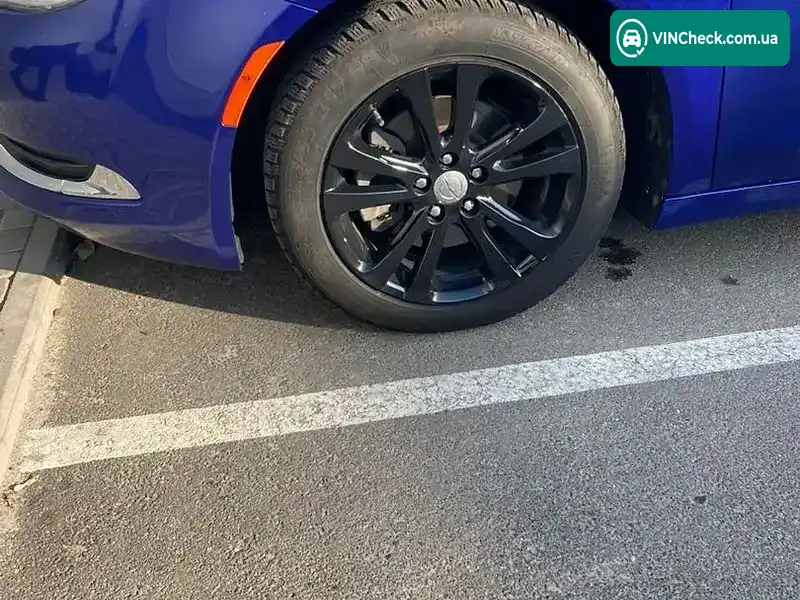 Chrysler 200 2015, фото з оголошення 2 з 14, VIN 1C3CCCAB9GN102971