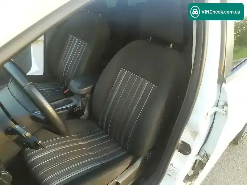 Ford Focus 2009, фото з оголошення 2 з 20, VIN WF0SXXGCDS9K17155