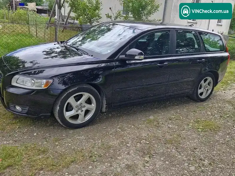 Volvo V50 2012, фото з оголошення 1 з 9, VIN YV1MW84E1C2700084