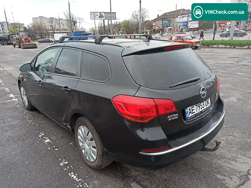 Opel Astra 2015, фото з оголошення 2 з 6, VIN W0LPD8E30G8024975