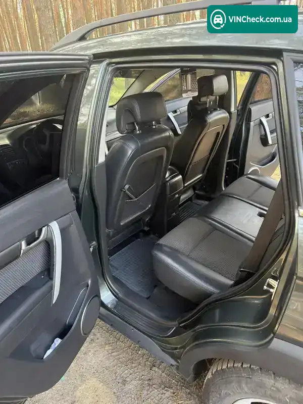 Chevrolet Captiva 2008, фото з оголошення 2 з 10, VIN Y6DCG26FJ8B197499