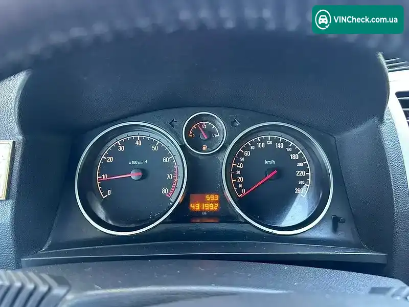 Opel Zafira 2011, фото з оголошення 1 з 8, VIN W0L0AHM75C2020103