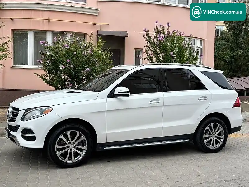 Mercedes-Benz GLE-Class 2016, фото з оголошення 2 з 20, VIN 4JGDA5HB5GA730164