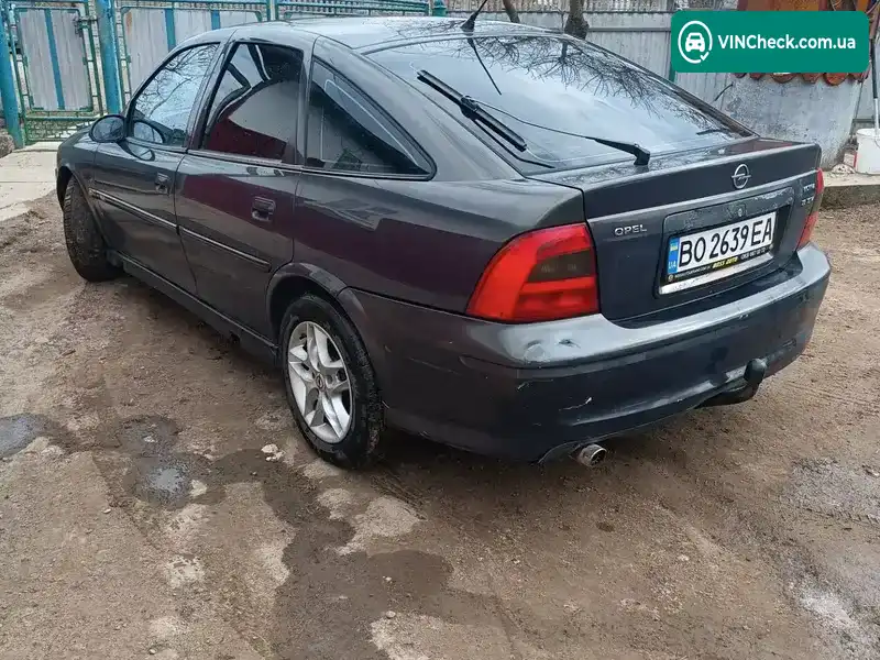 Opel Vectra 2000, фото з оголошення 1 з 5, VIN W0L0JBF68Y7004437