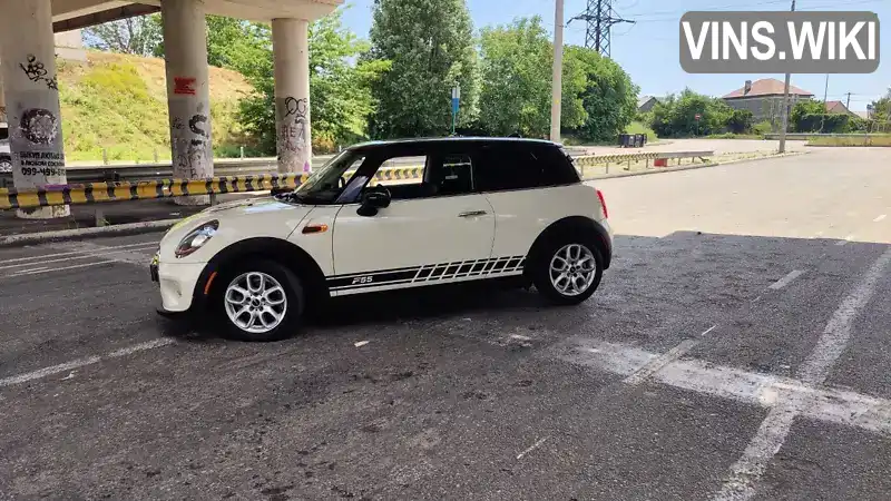 MINI Hatch 2014, фото з оголошення 2 з 21, VIN WMWXM5C53F3A58005