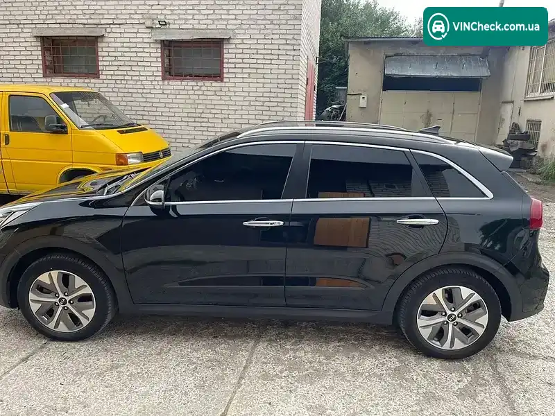 Kia Niro 2019, фото з оголошення 2 з 20, VIN KNACC81GFK5021452