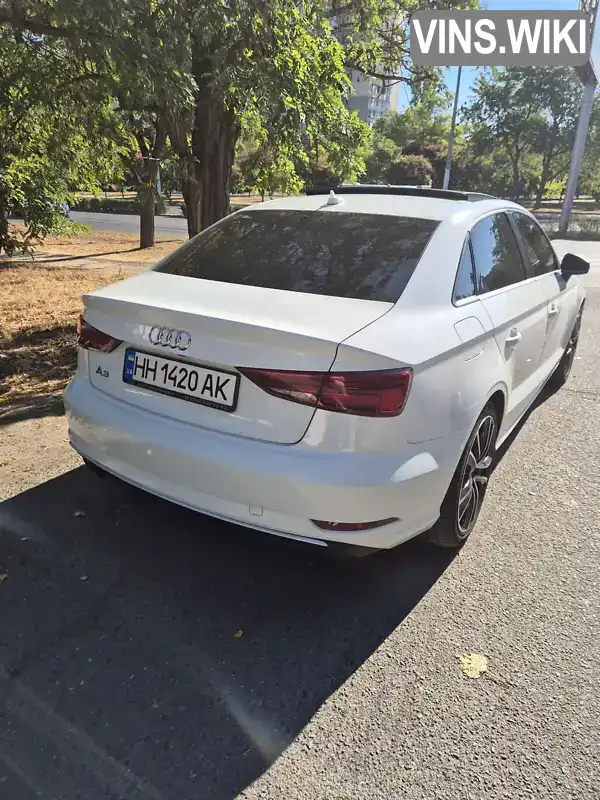 Audi A3 2017, фото з оголошення 2 з 9, VIN WAUAUGFF9J1013867