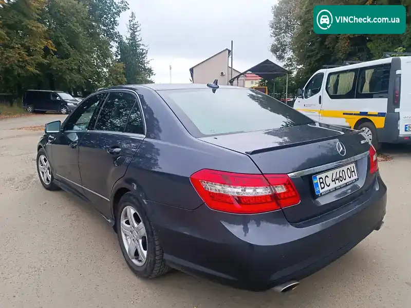 Mercedes-Benz E-Class 2011, фото з оголошення 2 з 7, VIN WDD2120481A452901