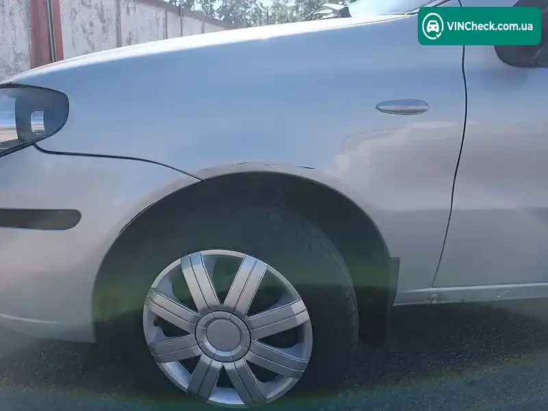 Fiat Albea 2010, фото з оголошення 2 з 12, VIN ZFA17800006502357
