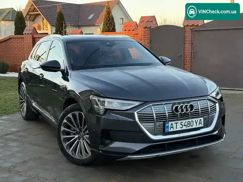 Audi e-tron 2020, фото з оголошення 1 з 21, VIN WAUZZZGE7LB038088