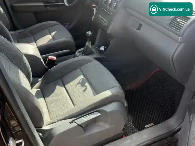 Volkswagen Touran 2004, фото з оголошення 2 з 21, VIN WVGZZZ1TZ4W125434