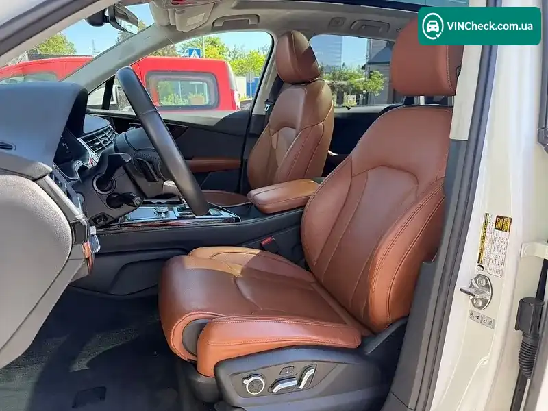 Audi Q7 2018, фото з оголошення 1 з 20, VIN WA1VAAF72JD038878