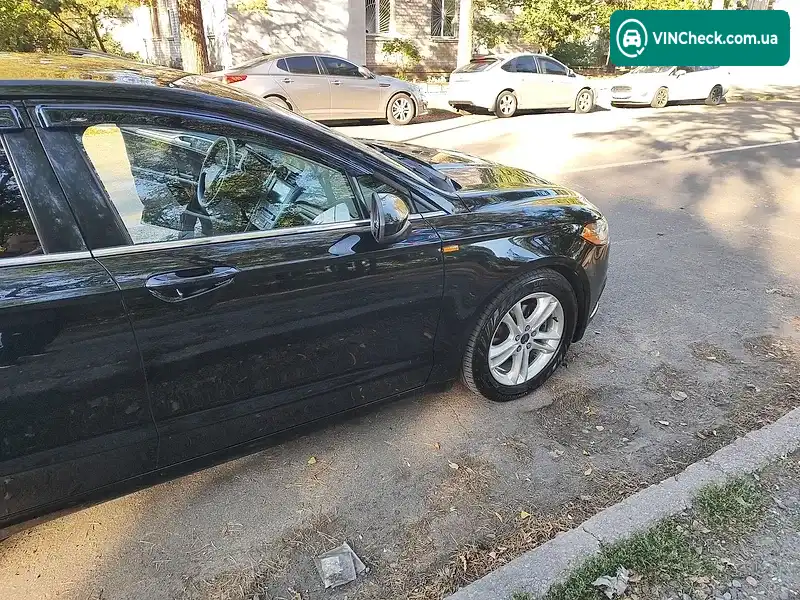 Ford Fusion 2018, фото з оголошення 2 з 17, VIN 3FA6P0H77JR187297