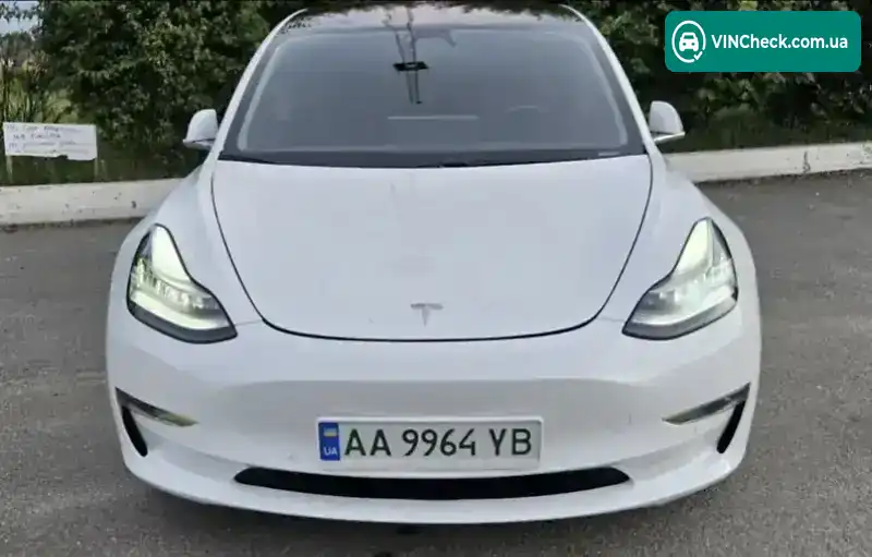Tesla Model 3 2018, фото з оголошення 1 з 21, VIN 5YJ3E1EA4JF018350