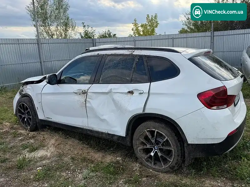 BMW X1 2011, фото з оголошення 2 з 20, VIN WBAVL31050VS08954