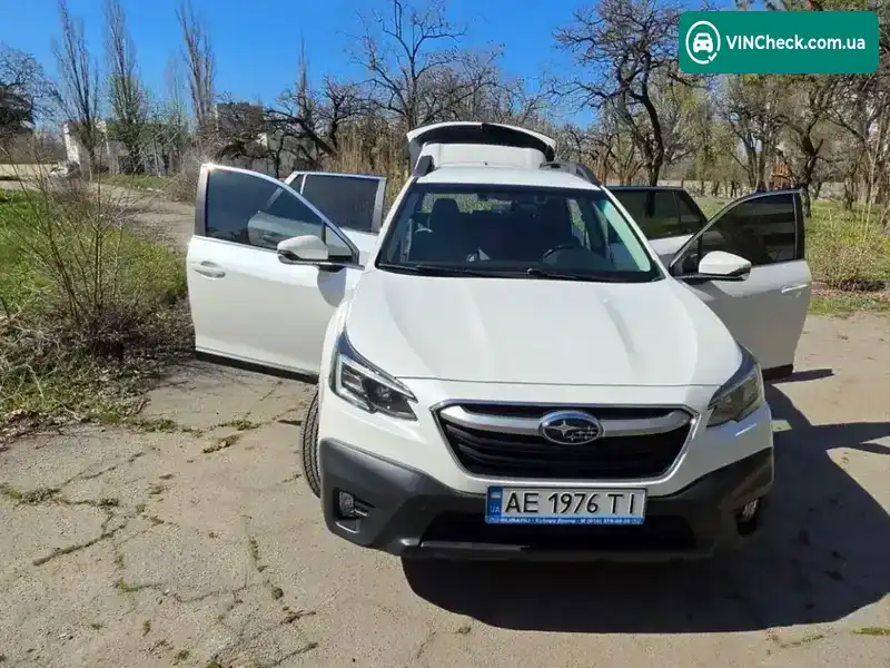 Subaru Outback 2019, фото з оголошення 2 з 21, VIN 4S4BTACC3L3130090