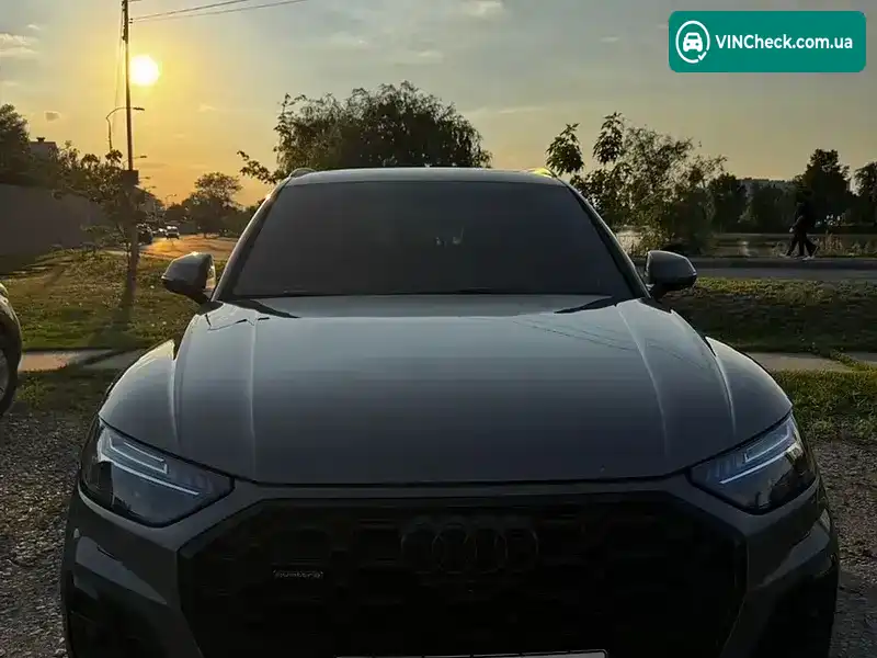 Audi Q5 2022, фото з оголошення 2 з 20, VIN WA1FAAFY8P2071885