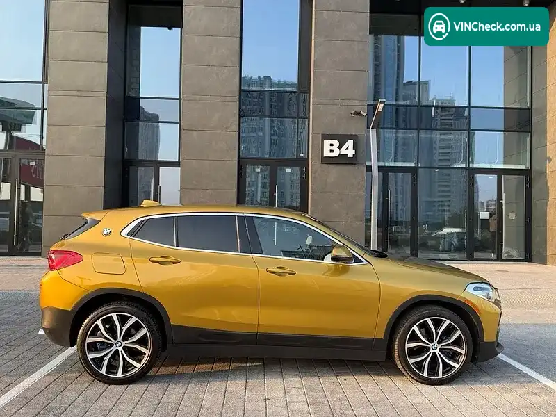 BMW X2 2018, фото з оголошення 2 з 20, VIN WBXYJ3C33JEJ81951