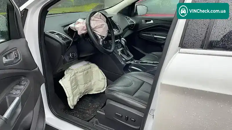 Ford Escape 2013, фото з оголошення 1 з 8, VIN 1FMCU0J95DUB00457