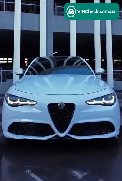 Alfa Romeo Giulia 2022, фото з оголошення 2 з 21, VIN ZARFAMBN5N7659624