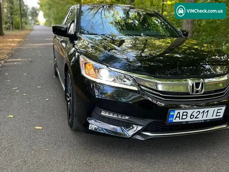 Honda Accord 2016, фото з оголошення 2 з 13, VIN 1HGCR2F57GA117050