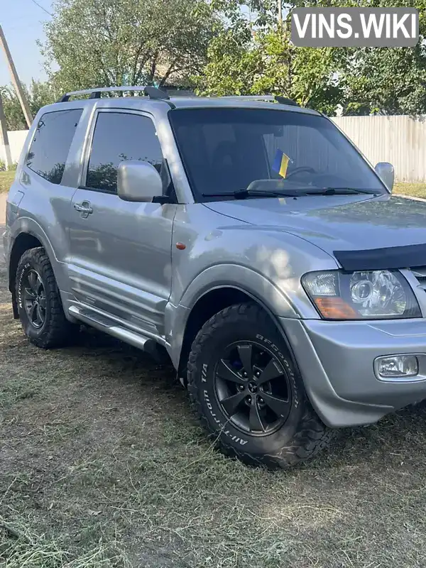 Mitsubishi Pajero 2000, фото з оголошення 2 з 21, VIN JMBMYV68W1J001376