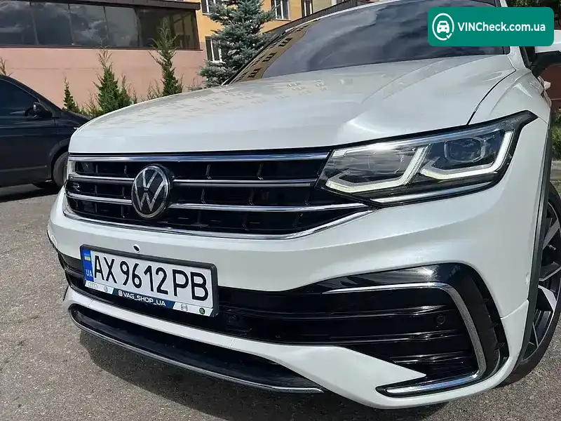 Volkswagen Tiguan 2021, фото з оголошення 2 з 17, VIN 3VV4B7AX7NM046009