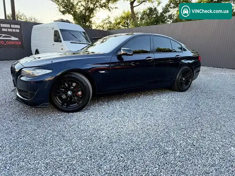 BMW 5 Series 2011, фото з оголошення 2 з 20, VIN WBAFR7C55BC804499