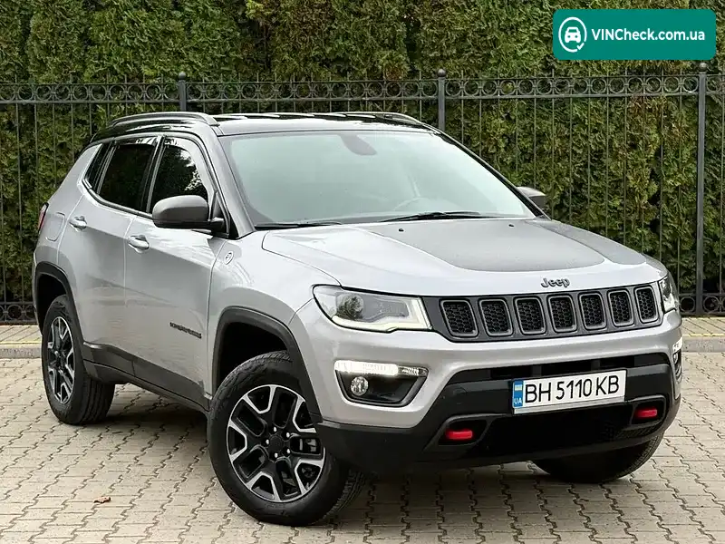 Jeep Compass 2018, фото з оголошення 2 з 20, VIN 3C4NJDDBXKT618227