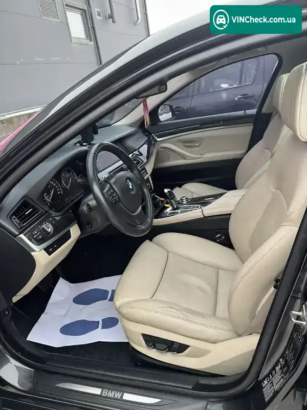 BMW 5 Series 2011, фото з оголошення 1 з 20, VIN WBAFV31000DP48281