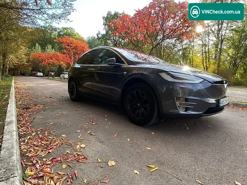 Tesla Model X 2017, фото з оголошення 2 з 11, VIN 5YJXCBE25HF043970