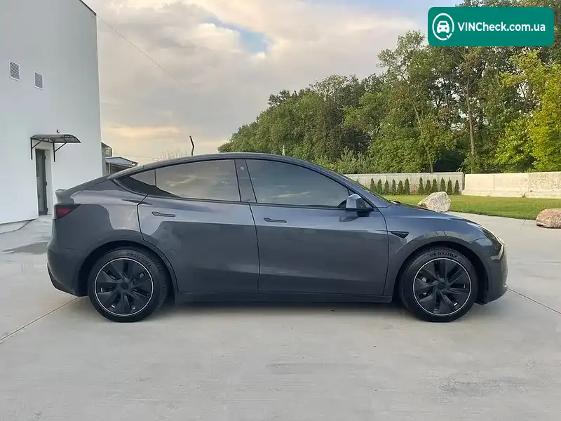 Tesla Model Y 2021, фото з оголошення 2 з 16, VIN 5YJYGAEE6MF211462