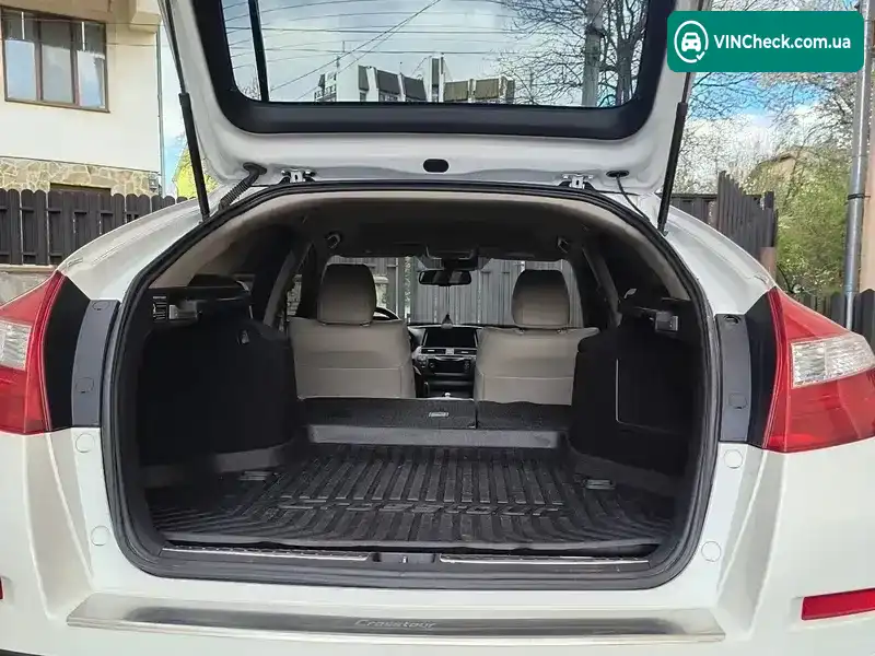 Honda Crosstour 2013, фото з оголошення 2 з 12, VIN 5J6TF3H55EL000203