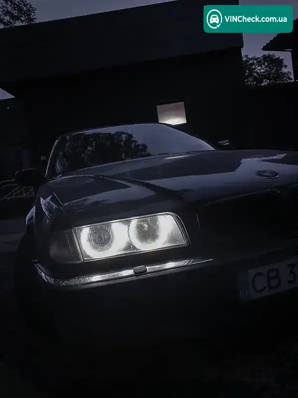 BMW 7 Series 1995, фото з оголошення 2 з 3, VIN WBAGF11070DF38088