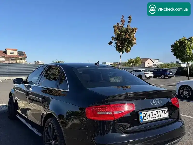 Audi A4 2014, фото з оголошення 2 з 10, VIN WAUFFAFL8FN016228