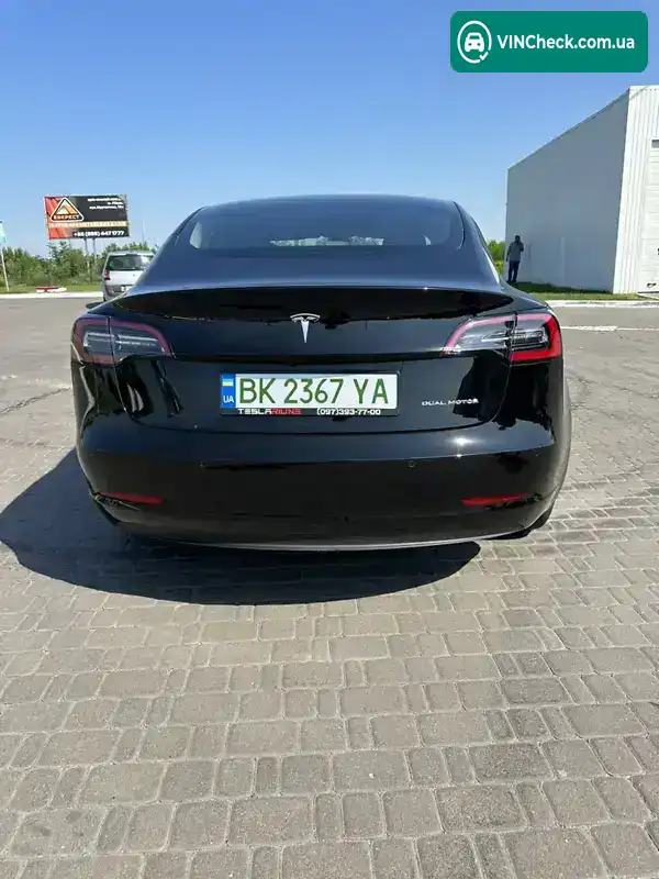 Tesla Model 3 2022, фото з оголошення 2 з 12, VIN 5YJ3E1EB0NF247087