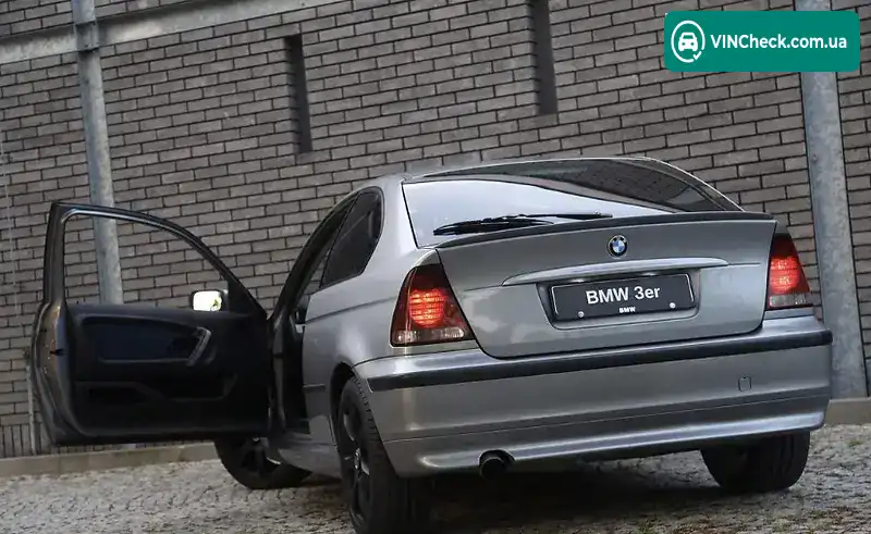BMW 3 Series Compact 2003, фото з оголошення 2 з 20, VIN WBAAT71020FU67045
