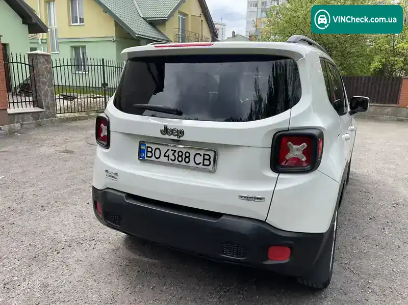 Jeep Renegade 2015, фото з оголошення 2 з 19, VIN ZACCJBBT7FPB34472
