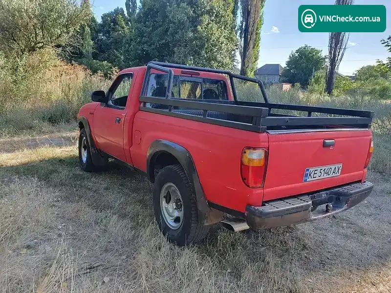 Mazda B Series 2001, фото з оголошення 2 з 4, VIN 4F4YR12U71TM24135