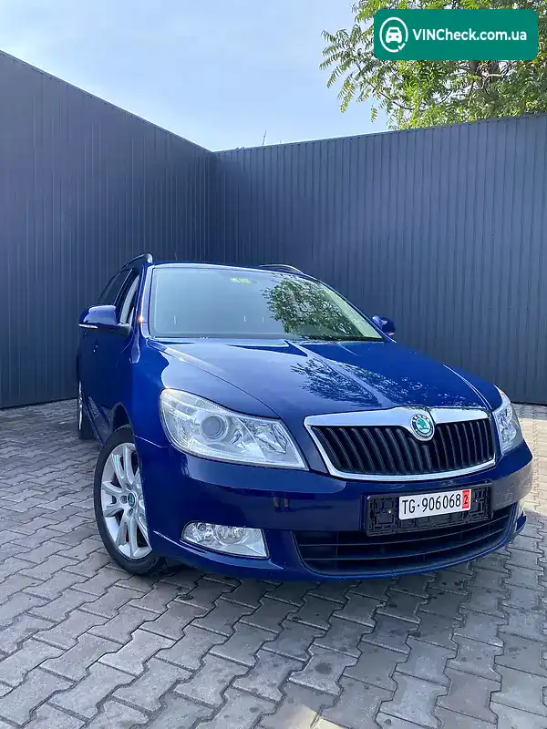 Skoda Octavia 2011, фото з оголошення 2 з 20, VIN TMBKK61Z8C2018466