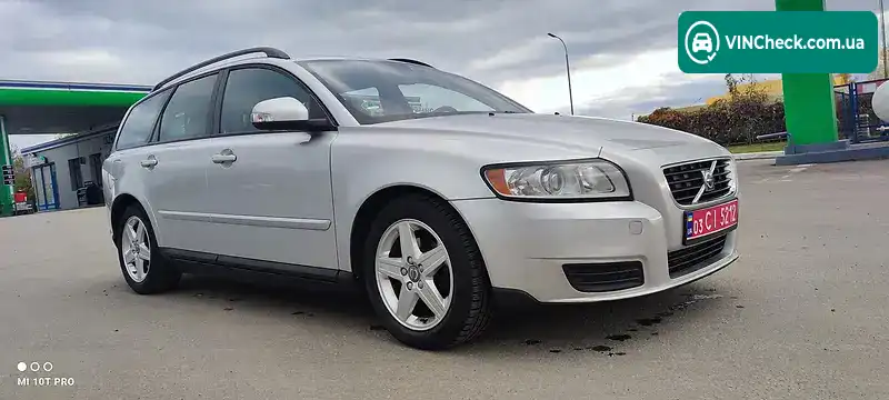 Volvo V50 2010, фото з оголошення 1 з 19, VIN YV1MW76F2A2554151